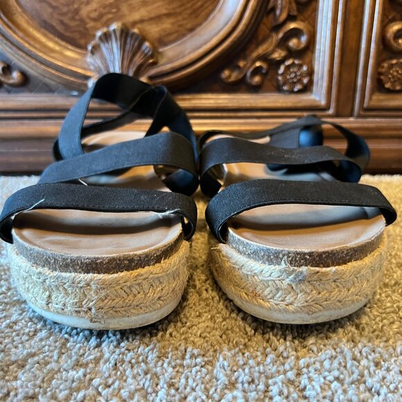 Torrid Platform Sandals Women's Size 12 - Picture 2 of 10